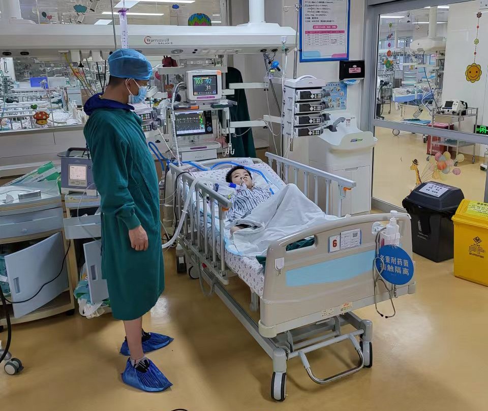 乾县跨省救护车出租公司